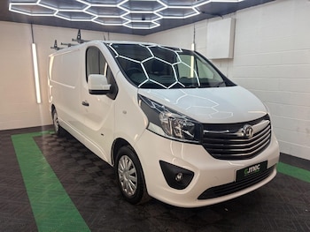Used Vauxhall Vivaro 2015 for sale - 75428704: Photo