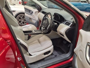 Used Land Rover Discovery Sport 2015 for sale - 79588546: Photo