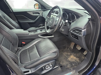 Used Jaguar F-Pace 2018 for sale - 79063545: Photo