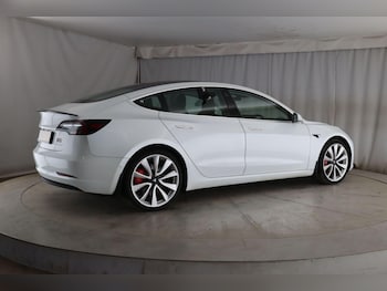 Used Tesla Model 3 2019 for sale - 79063547: Photo