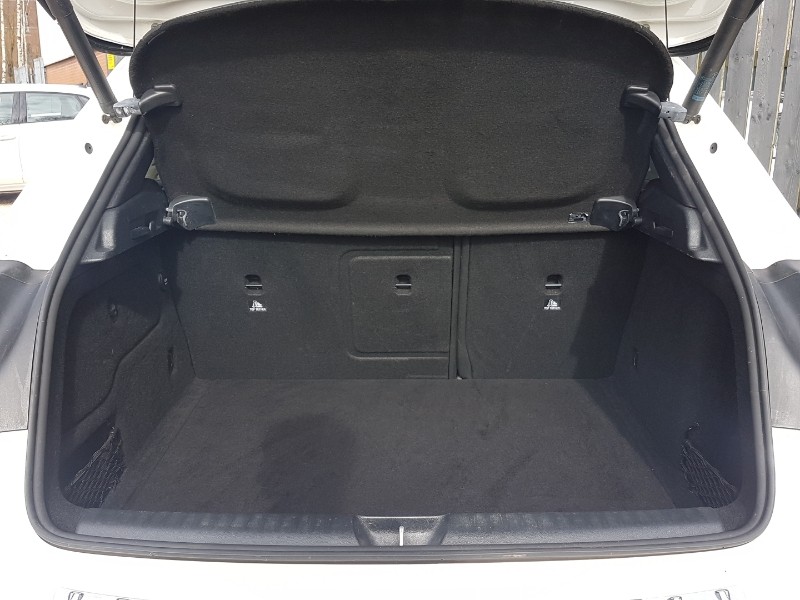 Used Mercedes-Benz GLA 2018 for sale - 78071145: Photo 8