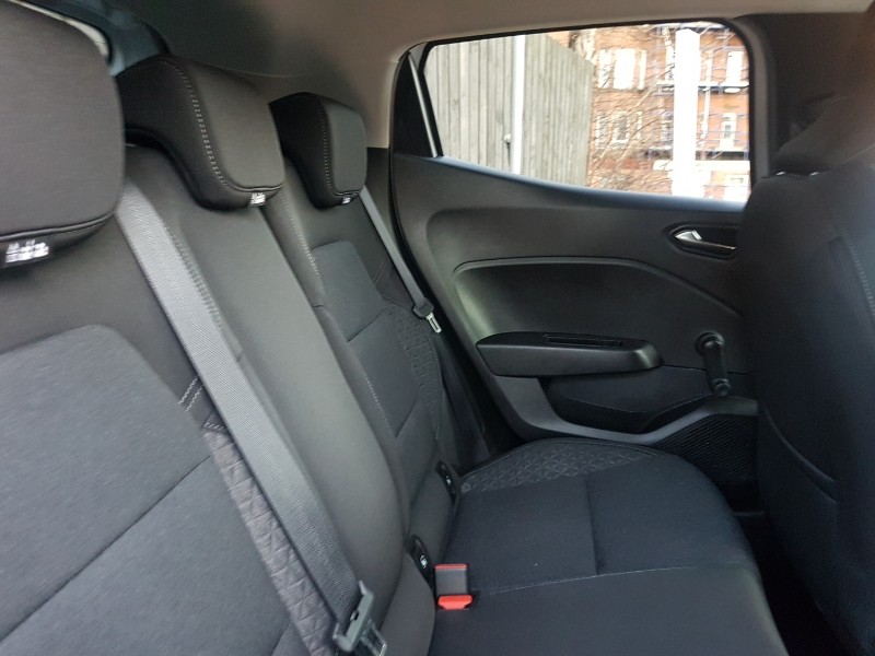 Used Renault Clio 2021 for sale - 76964019: Photo 15