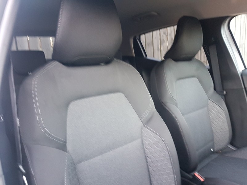 Used Renault Clio 2021 for sale - 76964019: Photo 16