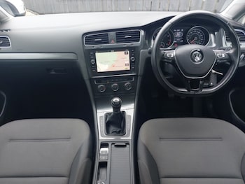 Used Volkswagen Golf 2018 for sale - 79406604: Photo