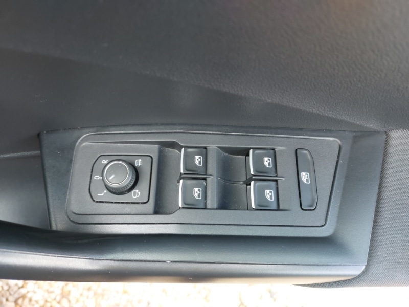 Used Volkswagen T-Roc 2020 for sale - 78151197: Photo 17