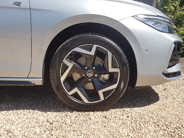 Used Volkswagen Passat 2025 for sale - 75612662: Photo 12