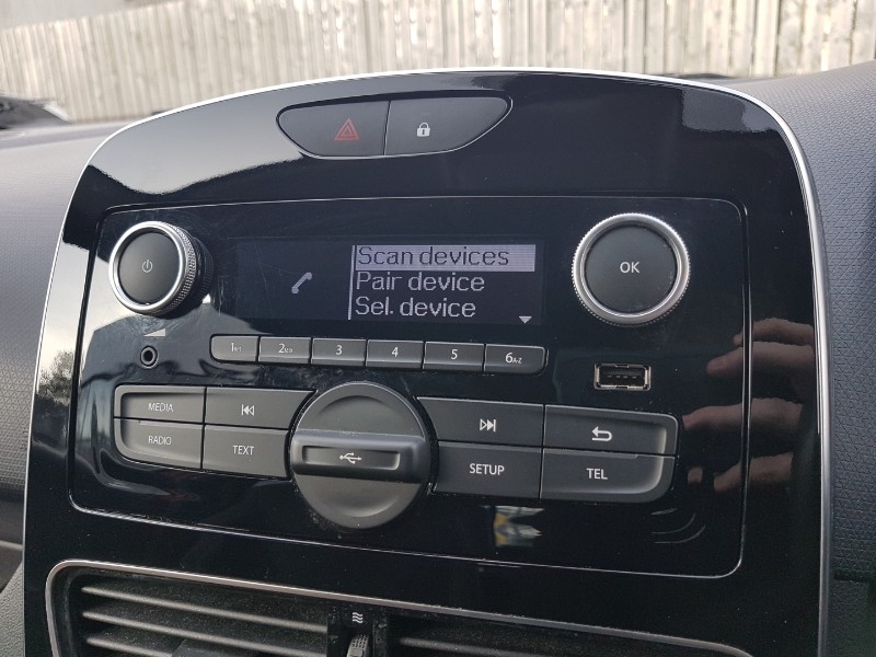 Used Renault Clio 2018 for sale - 78113552: Photo 18