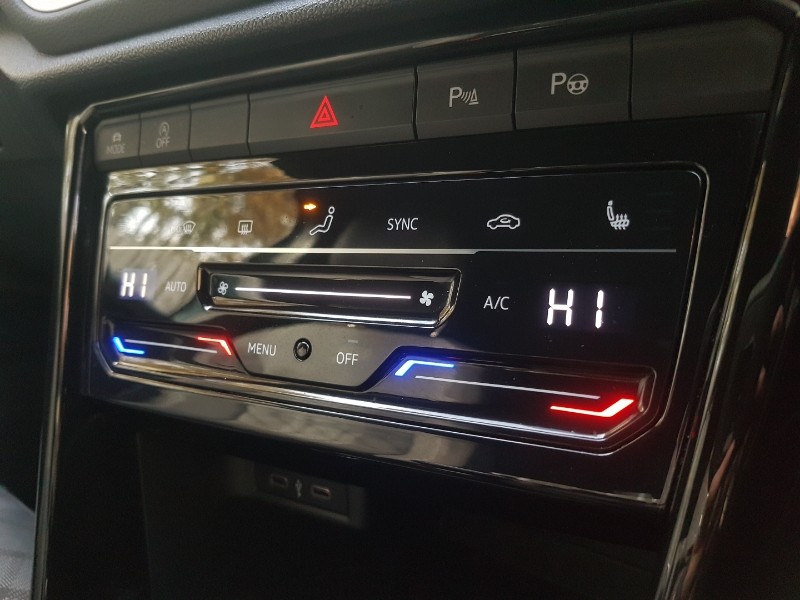 Used Volkswagen T-Roc 2022 for sale - 76358928: Photo 16