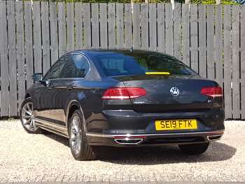 Used Volkswagen Passat 2019 for sale - 74690703: Photo
