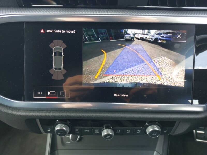 Used Audi Q3 2023 for sale - 78151209: Photo 11