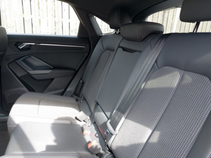 Used Audi Q3 2023 for sale - 78151209: Photo 6