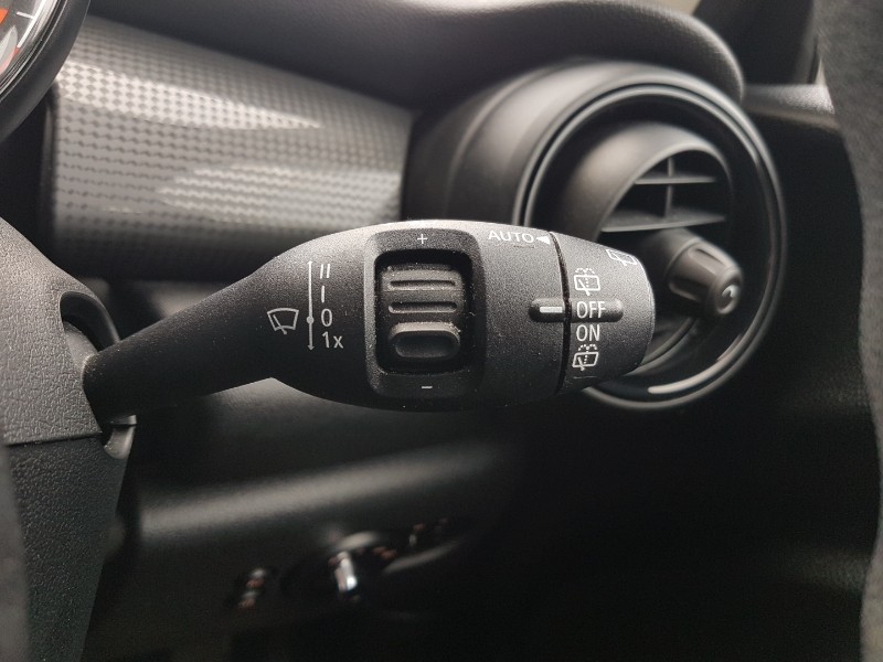 Used MINI Hatch 2019 for sale - 76369815: Photo 18