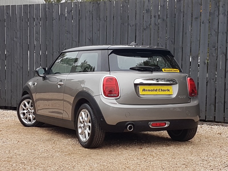 Used MINI Hatch 2019 for sale - 76369815: Photo 3
