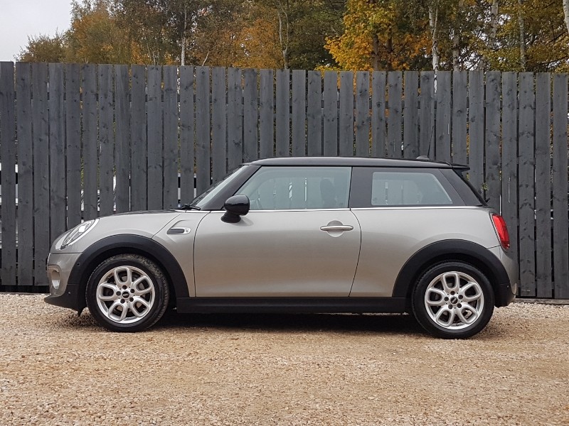 Used MINI Hatch 2019 for sale - 76369815: Photo 4