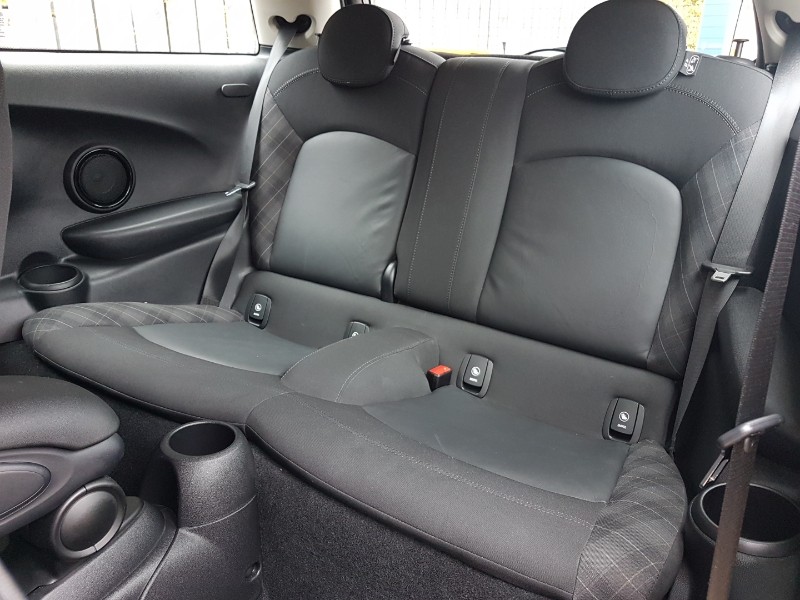 Used MINI Hatch 2019 for sale - 76369815: Photo 6