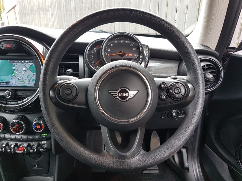 Used MINI Hatch 2019 for sale - 76369815: Photo 7