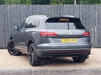 Used Volkswagen Touareg 2019 for sale - 79432951: Photo