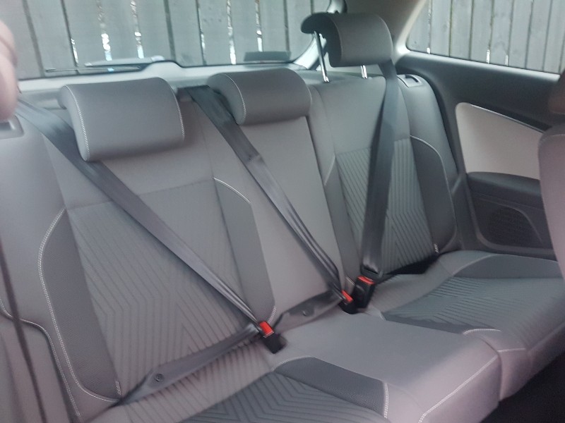 Used Volkswagen Polo 2015 for sale - 76906911: Photo 15