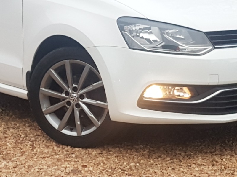 Used Volkswagen Polo 2015 for sale - 76906911: Photo 9