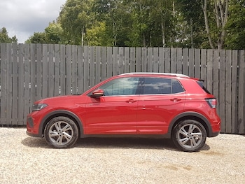 Used Volkswagen T-Cross 2024 for sale - 77049455: Photo