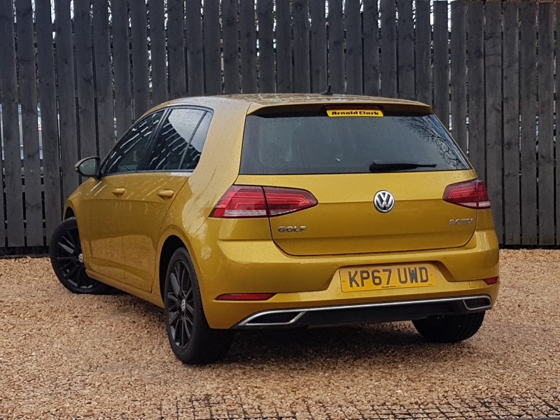 Used Volkswagen Golf 2017 for sale - 77881716: Photo 3