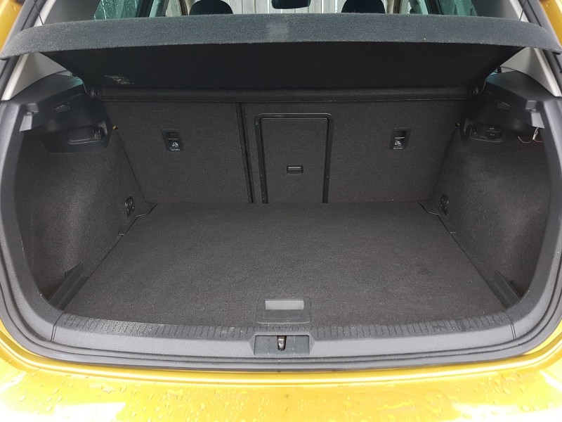 Used Volkswagen Golf 2017 for sale - 77881716: Photo 8