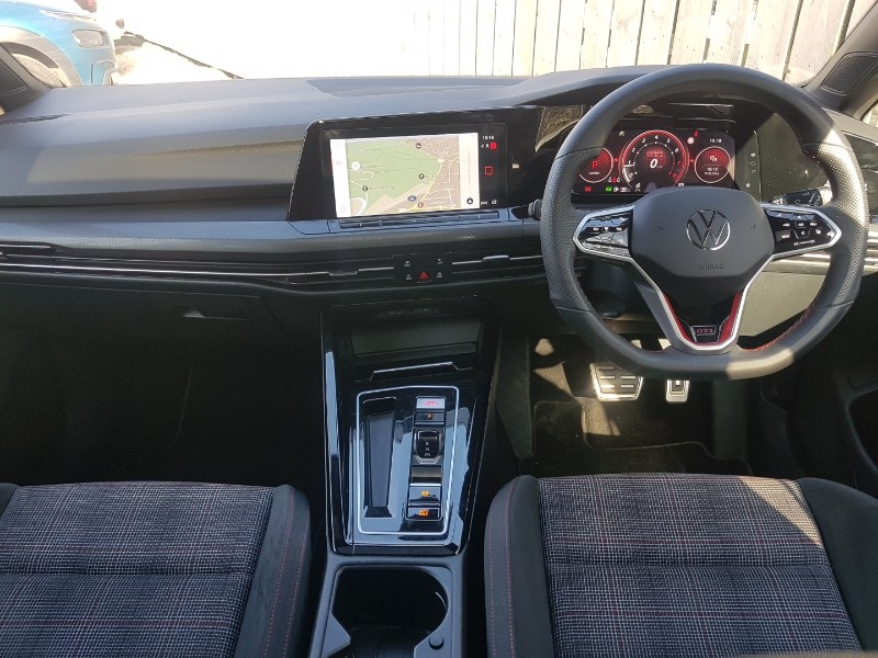 Used Volkswagen Golf 2023 for sale - 77948079: Photo 2