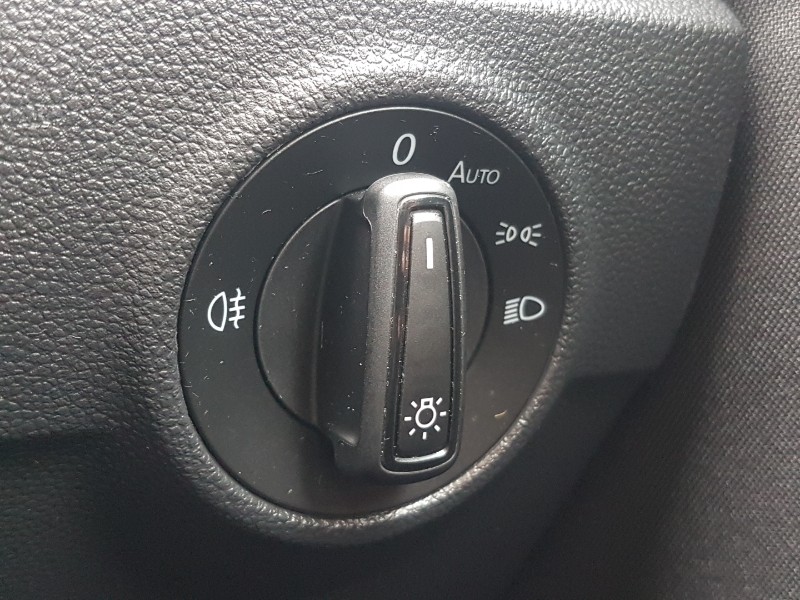 Used Volkswagen T-Roc 2023 for sale - 76736912: Photo 14