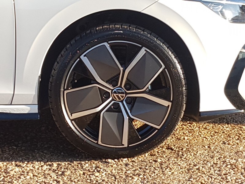 Used Volkswagen Golf 2025 for sale - 77816747: Photo 13