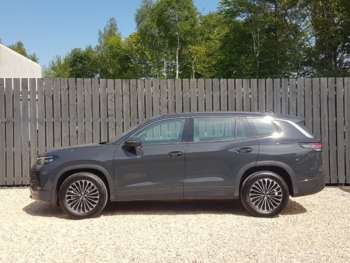 Used Volkswagen Touran 2025 for sale - 74520008: Photo