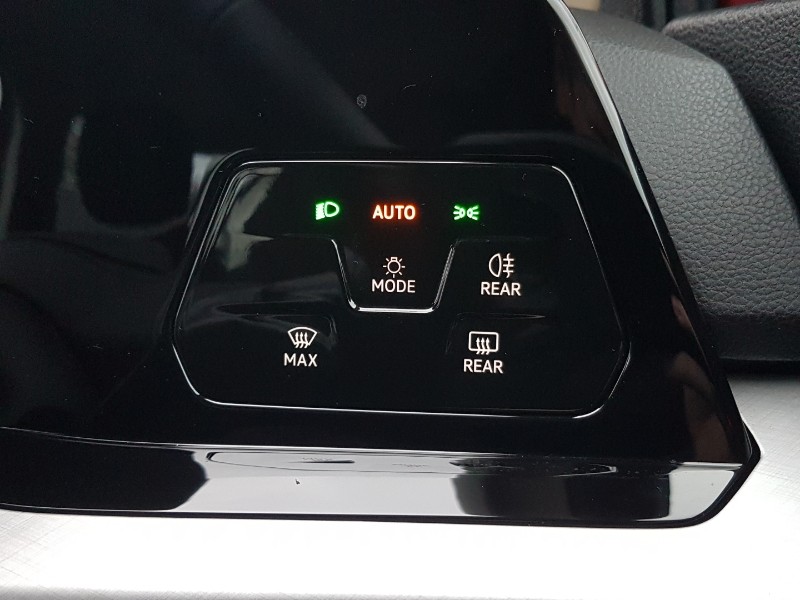 Used Volkswagen Golf 2023 for sale - 77400226: Photo 11