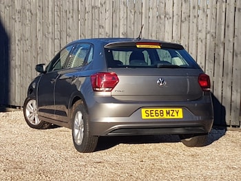 Used Volkswagen Polo 2019 for sale - 77105277: Photo