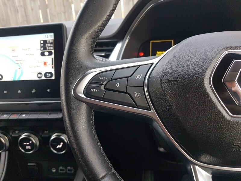 Used Renault Captur 2023 for sale - 76763678: Photo 18