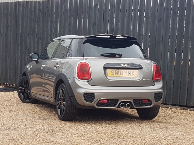 Used MINI Hatch 2018 for sale - 77907744: Photo 3