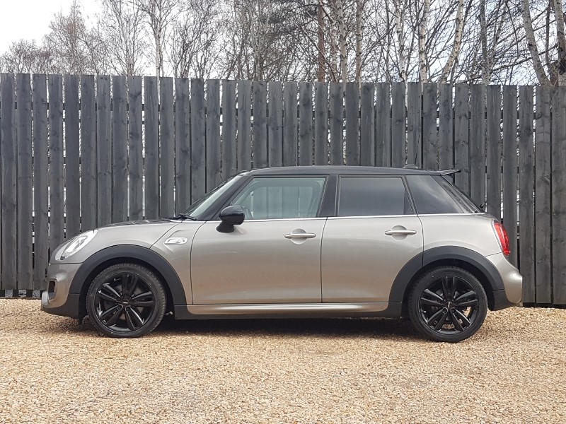 Used MINI Hatch 2018 for sale - 77907744: Photo 4