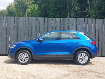 Used Volkswagen T-Roc 2023 for sale - 79086632: Photo