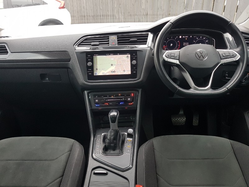 Used Volkswagen Tiguan 2021 for sale - 77651888: Photo 2