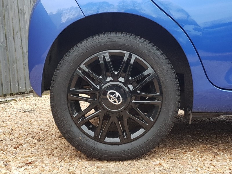 Used Toyota AYGO 2021 for sale - 76975080: Photo 14