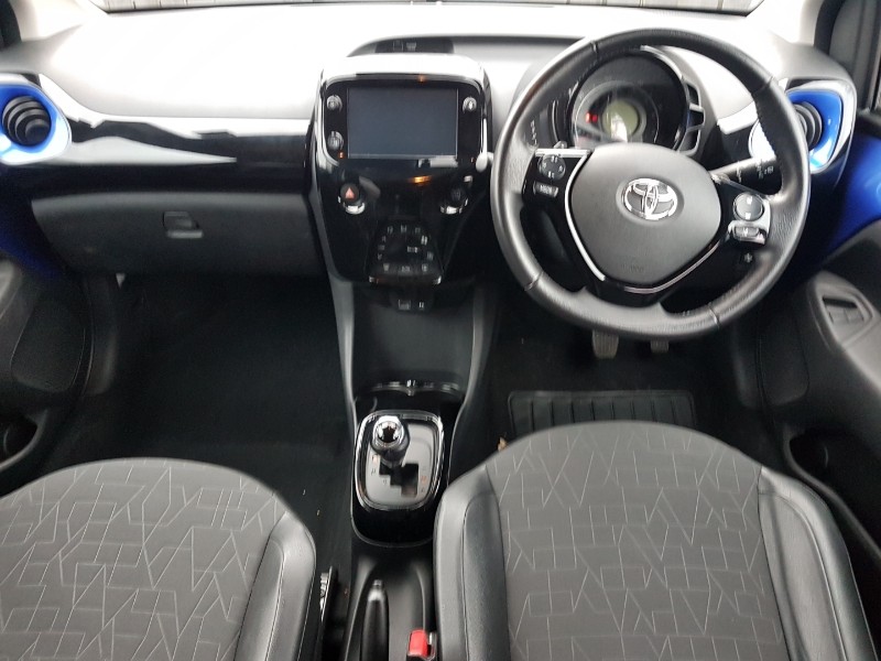 Used Toyota AYGO 2021 for sale - 76975080: Photo 2