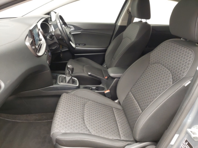 Used Kia XCeed 2020 for sale - 76763660: Photo 5