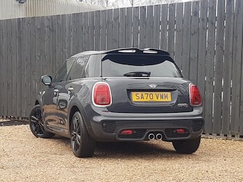 Used MINI Hatch 2020 for sale - 77682343: Photo