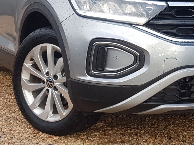 Used Volkswagen T-Roc 2025 for sale - 76875525: Photo 9