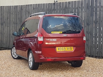 Used Ford Tourneo Courier 2020 for sale - 77208937: Photo