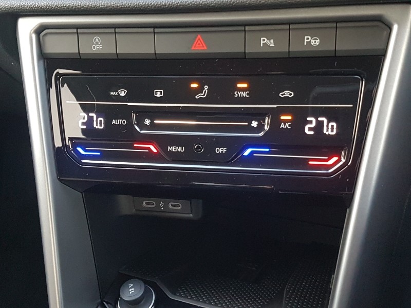 Used Volkswagen T-Roc 2025 for sale - 76795381: Photo 17