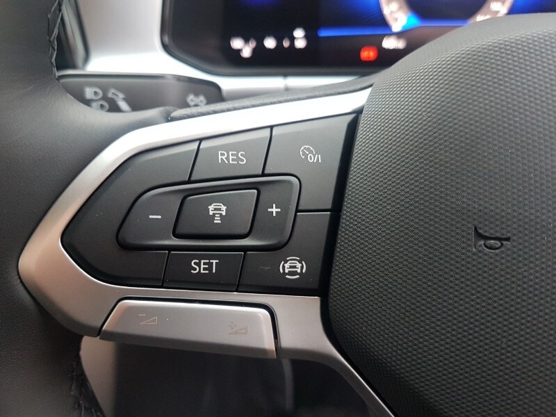 Used Volkswagen T-Roc 2025 for sale - 76834424: Photo 17