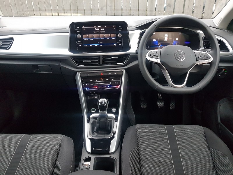 Used Volkswagen T-Roc 2025 for sale - 76834424: Photo 2