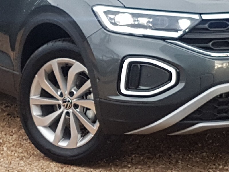 Used Volkswagen T-Roc 2025 for sale - 76834424: Photo 9