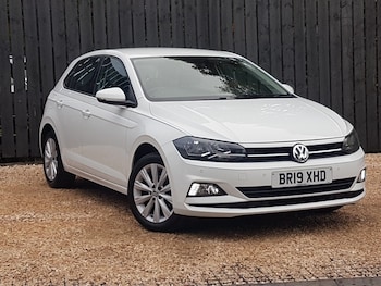 Used Volkswagen Polo 2019 for sale - 76392922: Photo