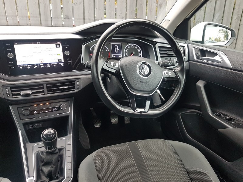 Used Volkswagen Polo 2019 for sale - 76392922: Photo 2