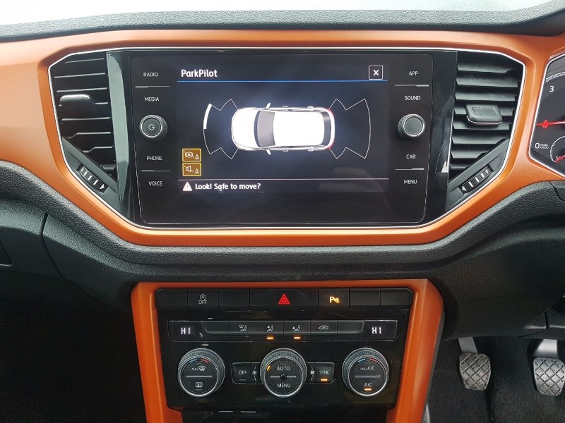 Used Volkswagen T-Roc 2019 for sale - 76195644: Photo 11